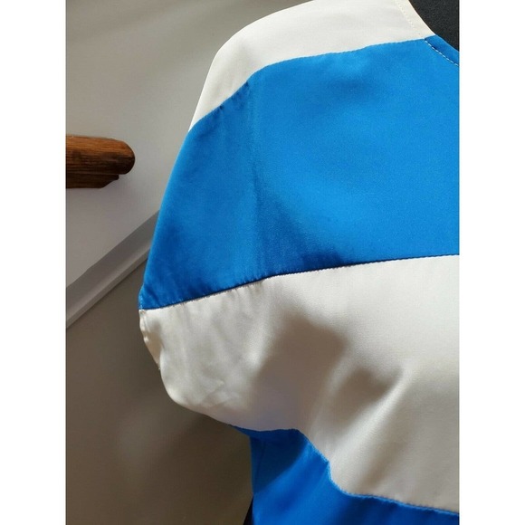 Vince Camuto Women's Multicolor Polyester Round Neck Short Sleeve Casual Shirt 4 - Picture 5 of 10